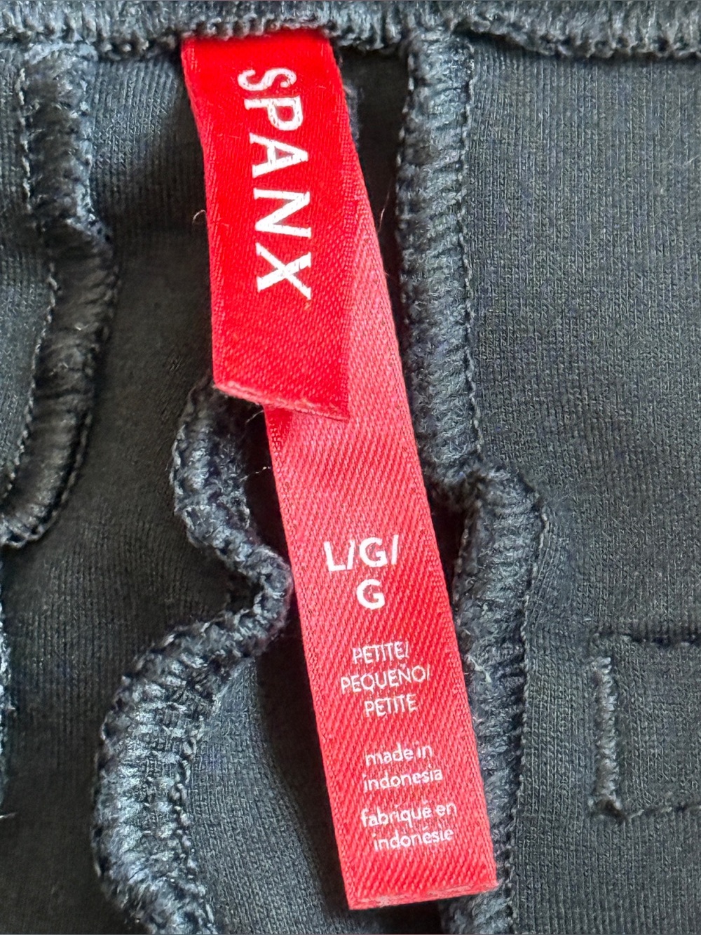 SPANX supersmooth® PerfectFit
Ponte Slim Straight Pant | Size L | Style 20254Q - Picture 5 of 11